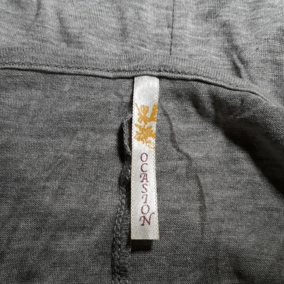 Occasion True Love medium long sleeve tee - Picture 3 of 3